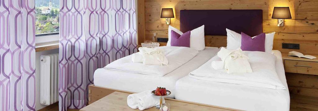פפרונטן Hotel Berghof מראה חיצוני תמונה