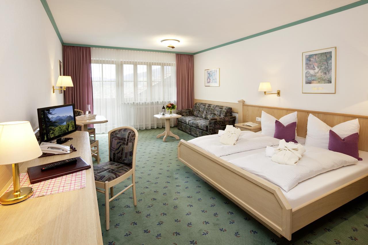פפרונטן Hotel Berghof מראה חיצוני תמונה